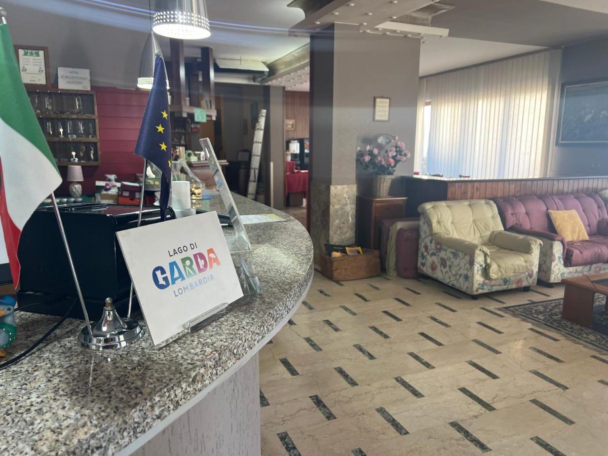Hotel Primavera ديسينسانو ديل غاردا المظهر الخارجي الصورة